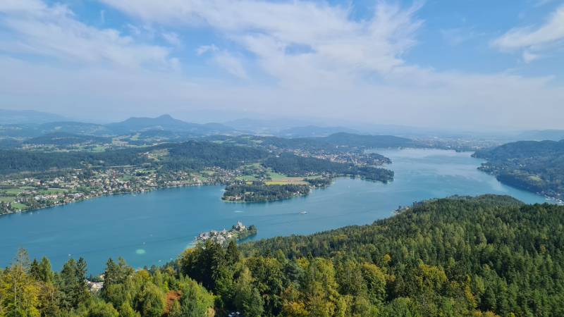 jezero-worthersee-rakousko-zapakuj